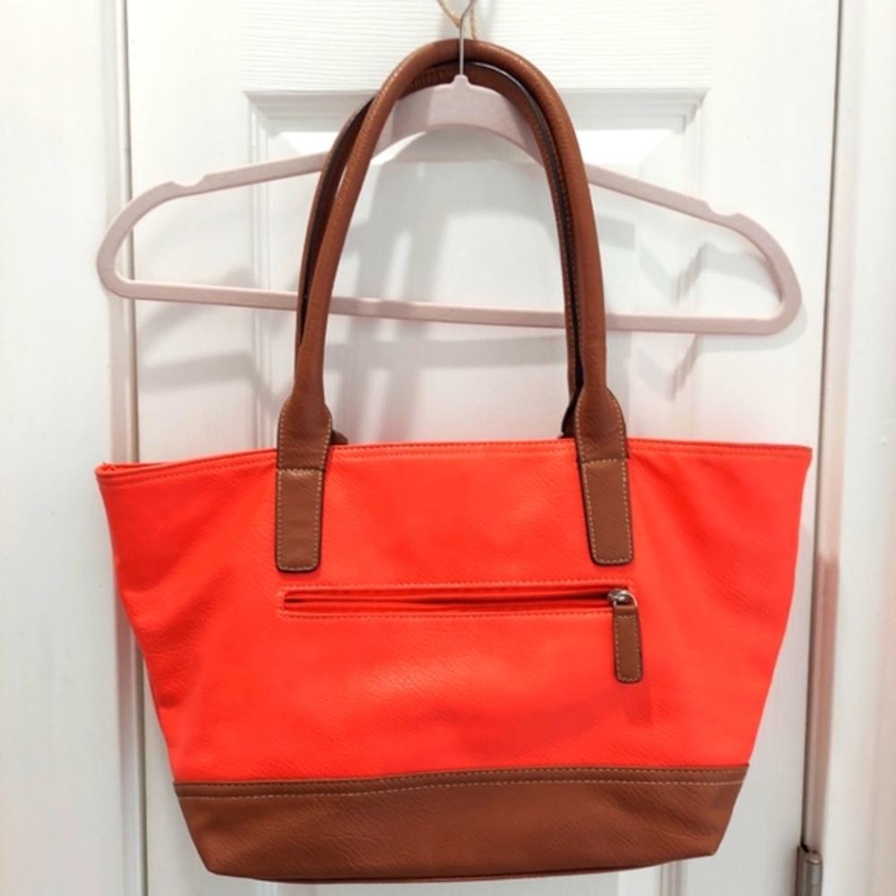 Croft and Barrow handbag Coral And Matted Brown